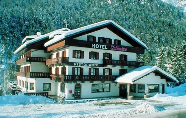 Foto esterno Hotel Ciclamino