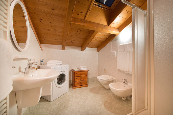 Photo of the bathroom B&B-Hotel + Apartments Esperia