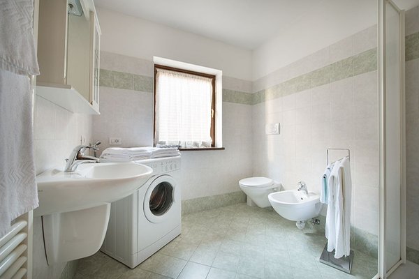 Foto del bagno Garni-Hotel + Appartamenti Esperia