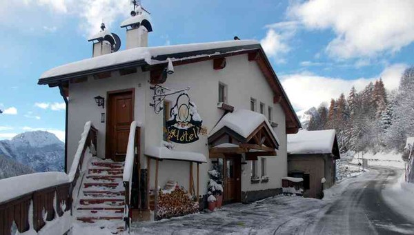 Foto esterno Garni Cèsa Dele Angele