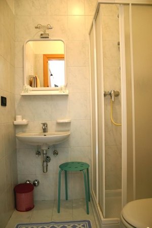 Photo of the bathroom Garni (B&B) Cèsa Dele Angele