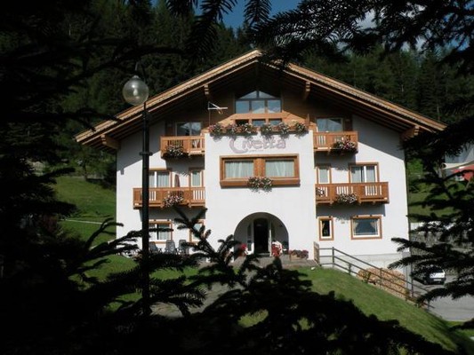 Photo exteriors Hotel Garni Civetta