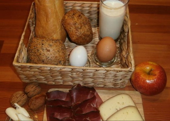 La colazione Appartamenti in agriturismo Redenhof