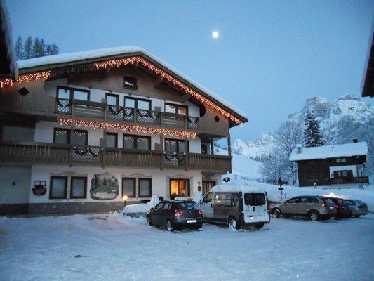 Foto esterno Garni-Hotel Ladinia
