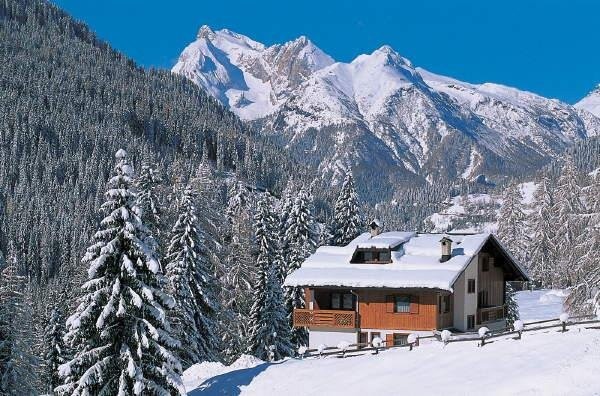 Foto Außenansicht Garni La Rondine
