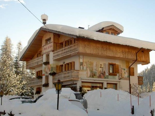 Foto esterno Garni Meublè La Baita