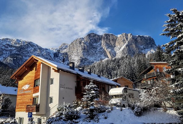 Foto esterno in inverno Mirasas