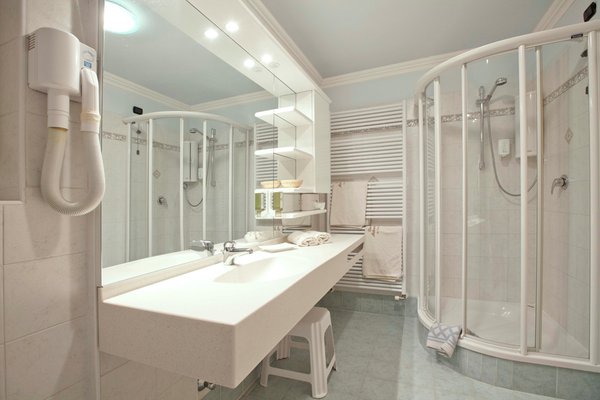 Foto del bagno Appartamenti Ciasa Milandura