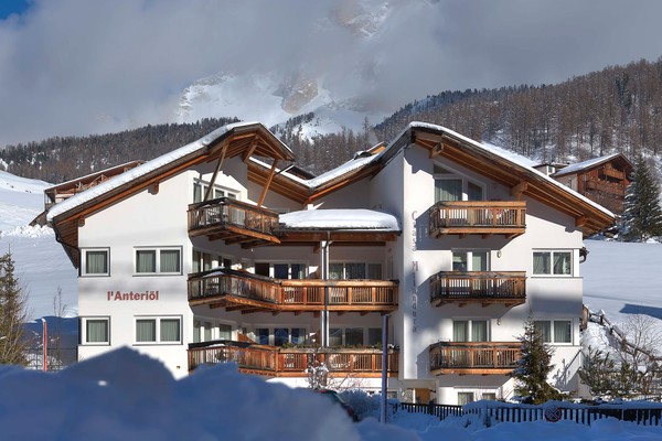 Foto Außenansicht Ferienwohnungen Ciasa Milandura