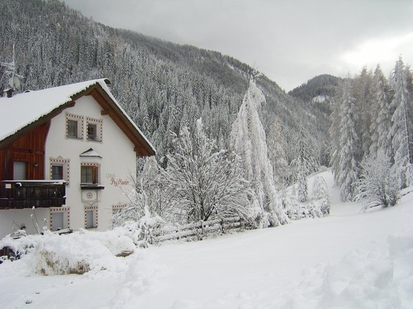 Foto esterno in inverno Ciasa Pré Murin