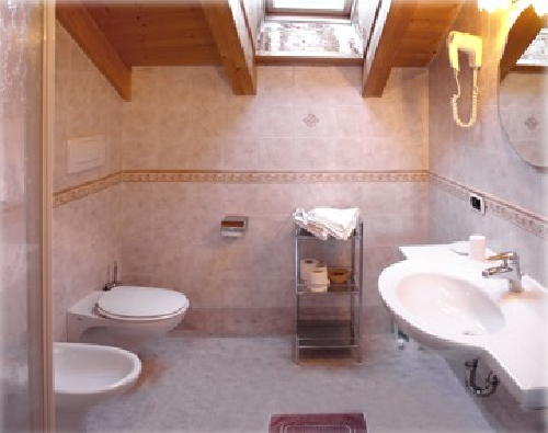 Foto del bagno Appartamenti Ciasa Pré Murin