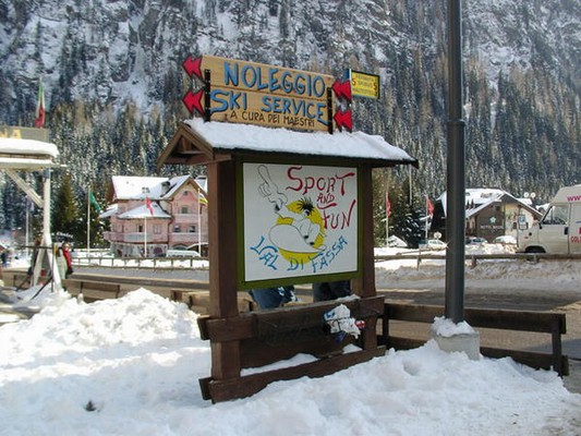 Foto di alcuni dettagli Sport and Fun Val di Fassa