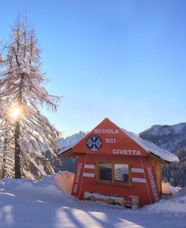 Photo exteriors in winter Civetta