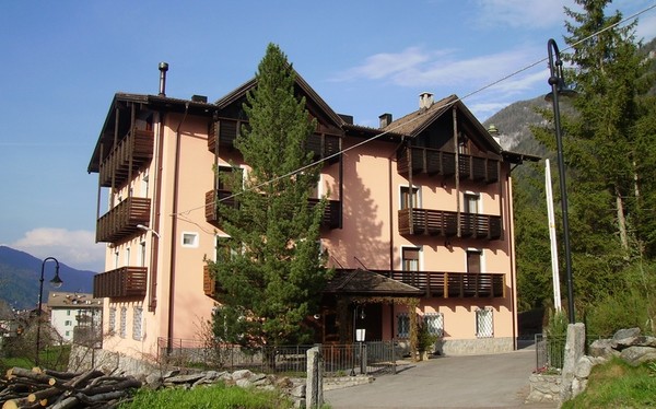 Foto esterno Park Hotel Bellevue