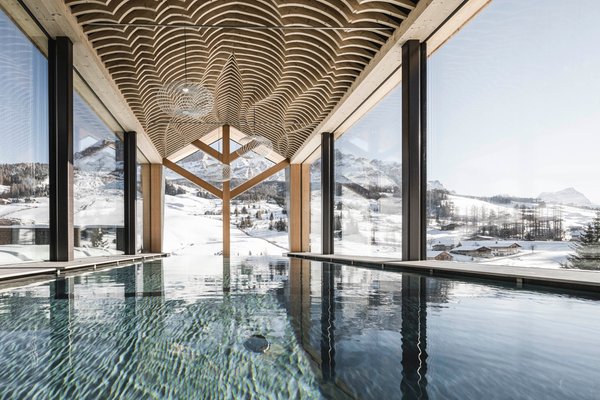 Foto des Hallenschwimmbads