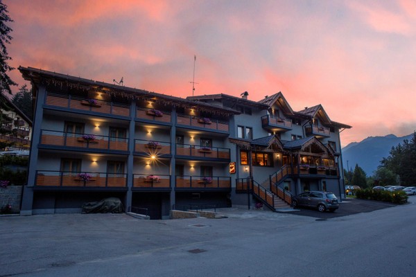 Photo exteriors Hotel Fantelli
