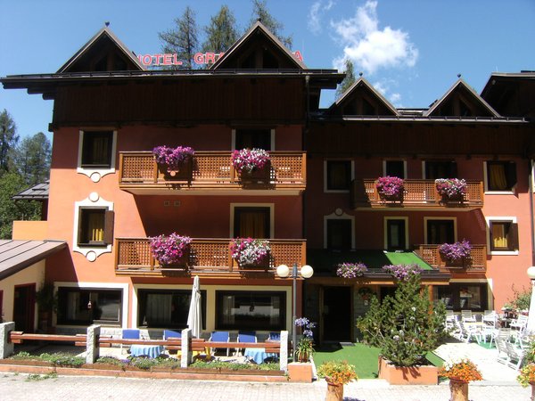Foto estiva di presentazione Gran Baita - Hotel 3 stelle