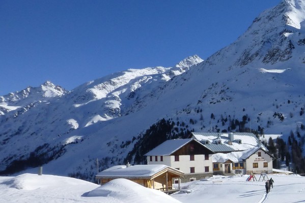 Photo exteriors Rifugio Nino Corsi / Zufallhütte