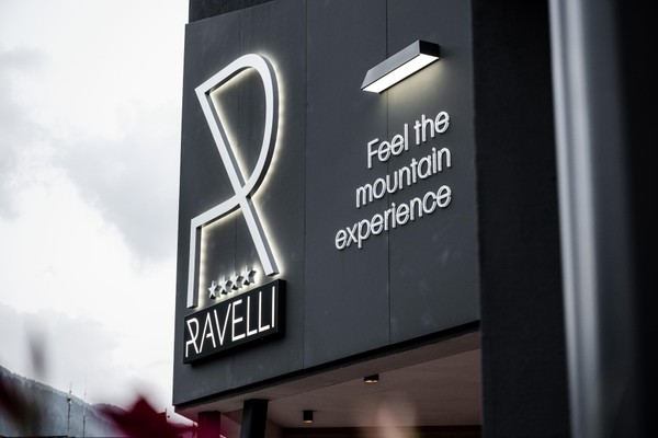 Foto esterno Hotel Ravelli