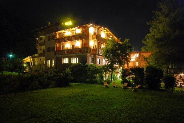 Foto esterno Hotel Job