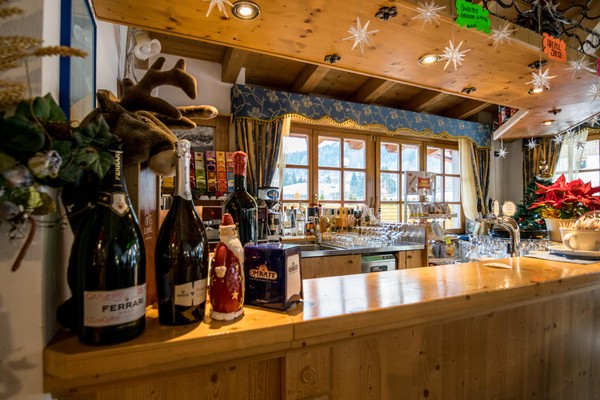 Foto del bar Hotel Sasso Rosso