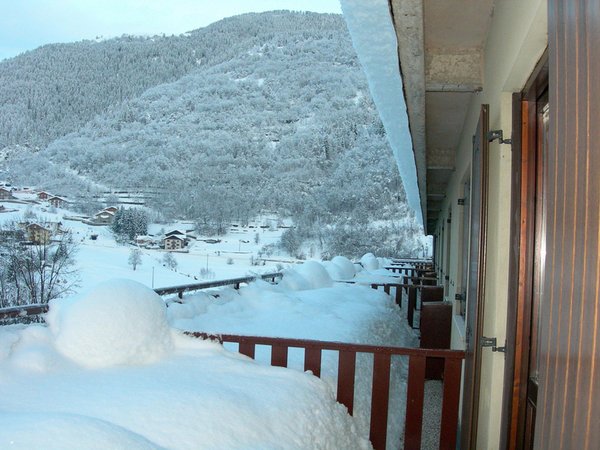 Photo of the balcony Vacanze Casa - Marilleva 900
