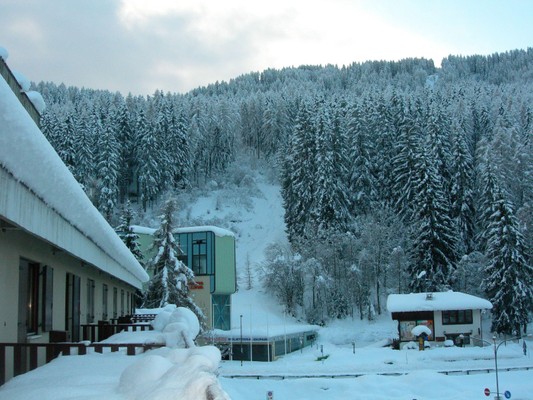 Foto esterno Appartamenti Vacanze Casa - Marilleva 900