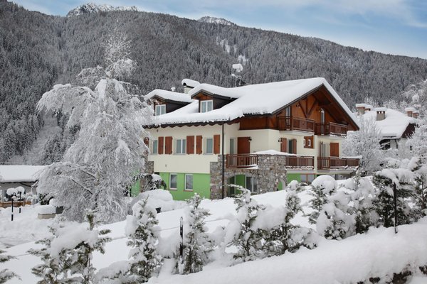 Foto invernale di presentazione Appartamenti Villa Verde