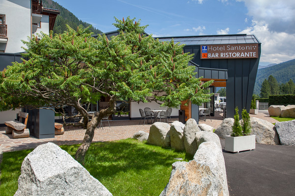 Foto esterno Hotel Santoni