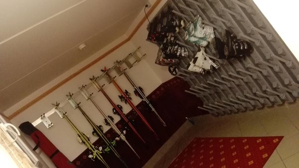 La skiroom Albergo Il Maniero