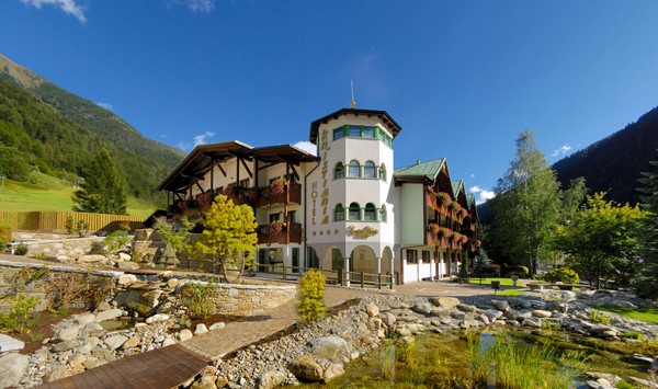 Foto esterno Hotel Alpin Wellness Kristiania