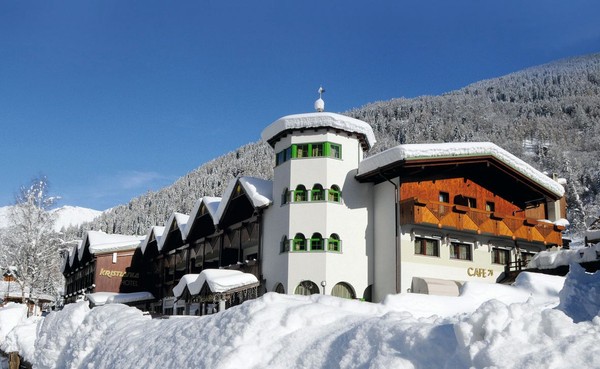 Photo exteriors Hotel Alpin Wellness Kristiania