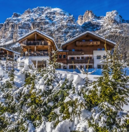 Photo exteriors in winter Rosra
