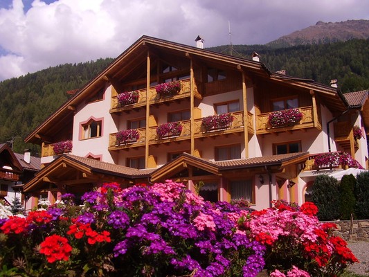 Foto esterno Hotel Active Gran Zebrù