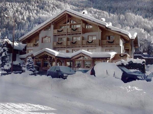 Foto invernale di presentazione Gran Zebrù - Hotel 3 stelle