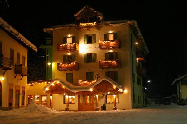 Foto invernale di presentazione Hotel Zanella