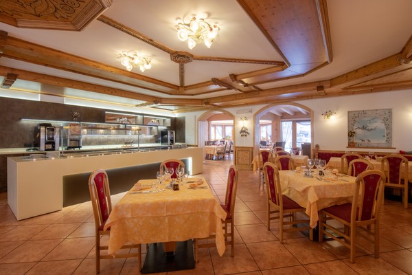 Il ristorante Passo Tonale Gardenia