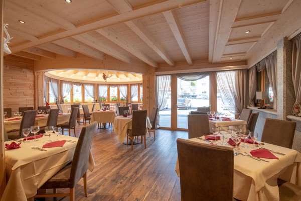 Il ristorante Passo Tonale Gardenia