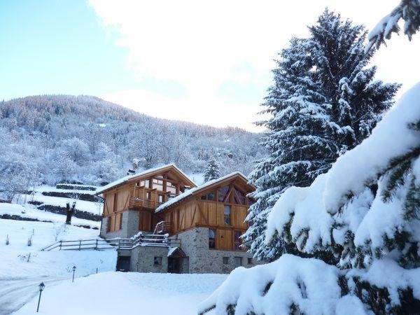 Foto invernale di presentazione Pensione + Appartamenti in agriturismo Maso Fior di Bosco