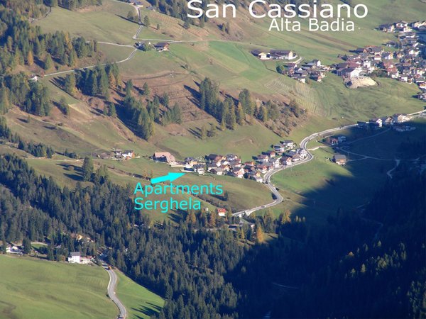 La posizione Appartamenti Serghela San Cassiano