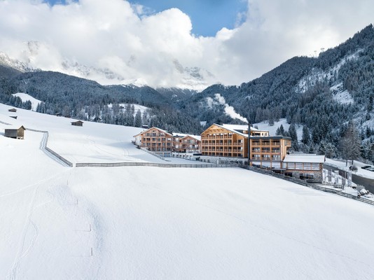 Foto Außenansicht Hotel Cyprianerhof