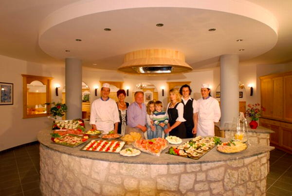 Foto della cucina Weisslahnbad