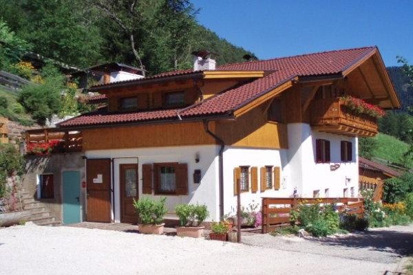 Photo exteriors Apartments Leitner