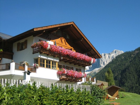 Foto Außenansicht Ferienwohnungen auf dem Bauernhof Koflerhof