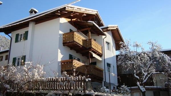 Foto invernale di presentazione Rundegg - Camere private + Appartamenti 1 sole