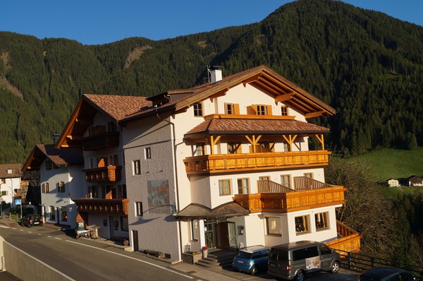 Photo exteriors Restaurant Laurin