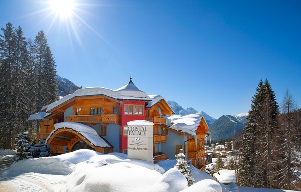 Photo exteriors Hotel Cristal Palace