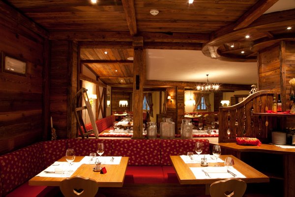 The restaurant Madonna di Campiglio Campiglio Bellavista