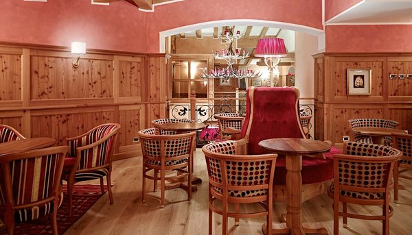 Photo of the bar Cerana Relax Hotel