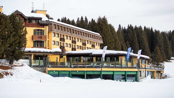 Foto esterno TH Madonna di Campiglio - Golf Hotel